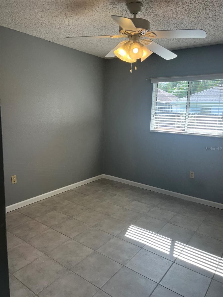 5307 EL CERRO DRIVE — photo 16 of 24