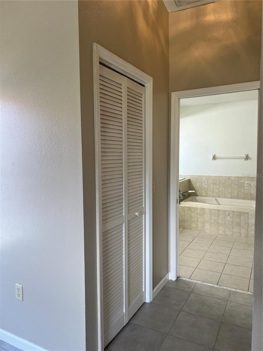 5307 EL CERRO DRIVE — photo 9 of 24