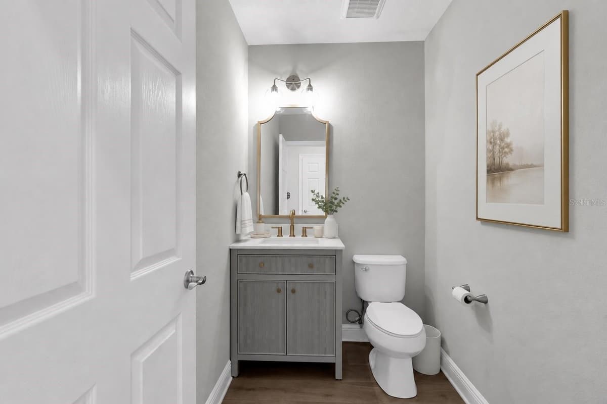 13105 PAYTON STREET — photo 11 of 56