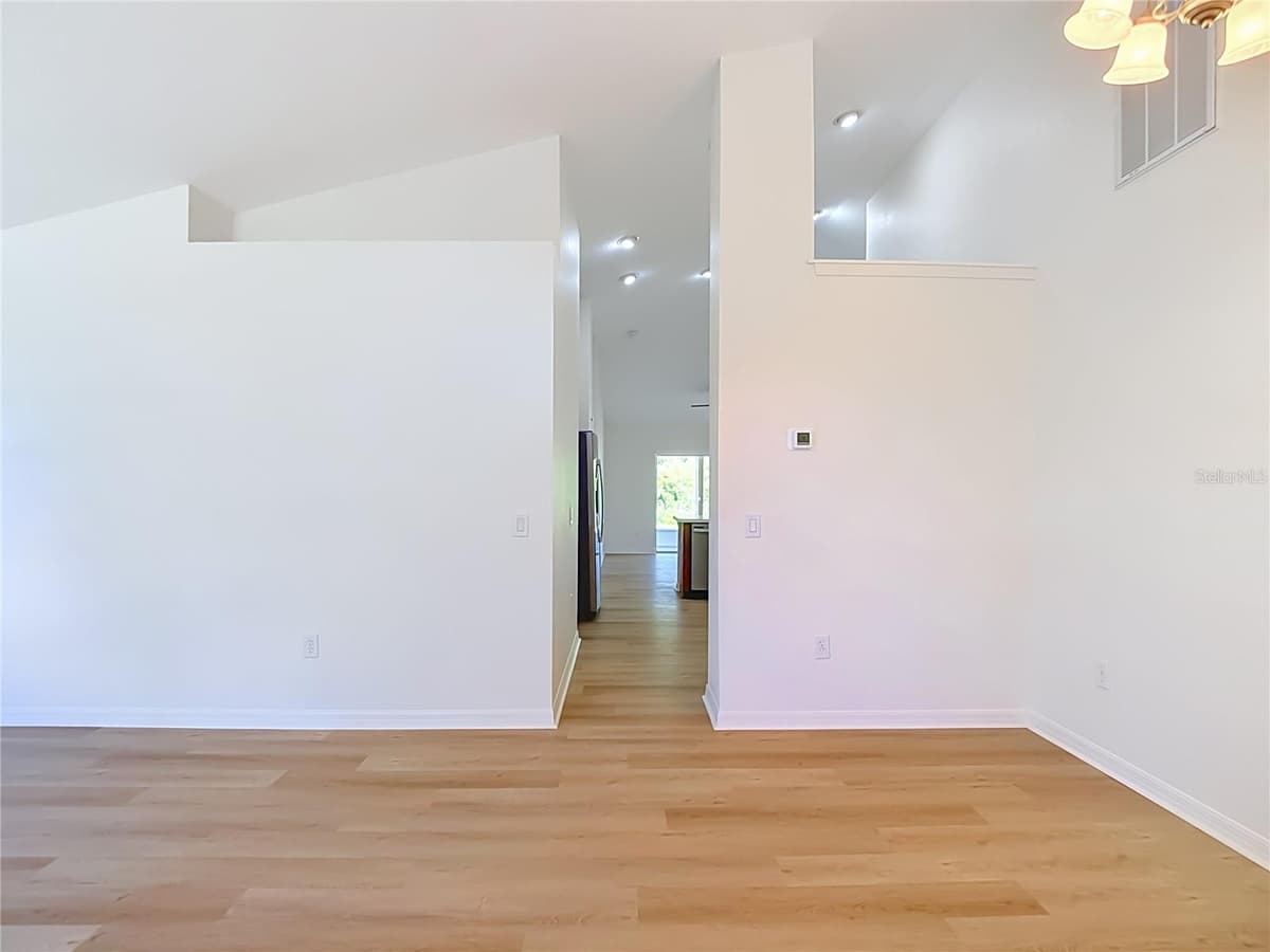 7441 TOWER BRIDGE DRIVE — photo 6 of 68