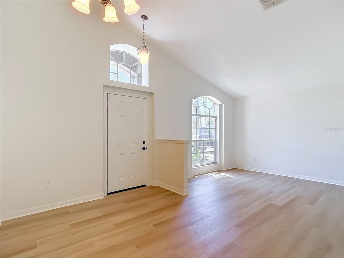7441 TOWER BRIDGE DRIVE — photo 8 of 68
