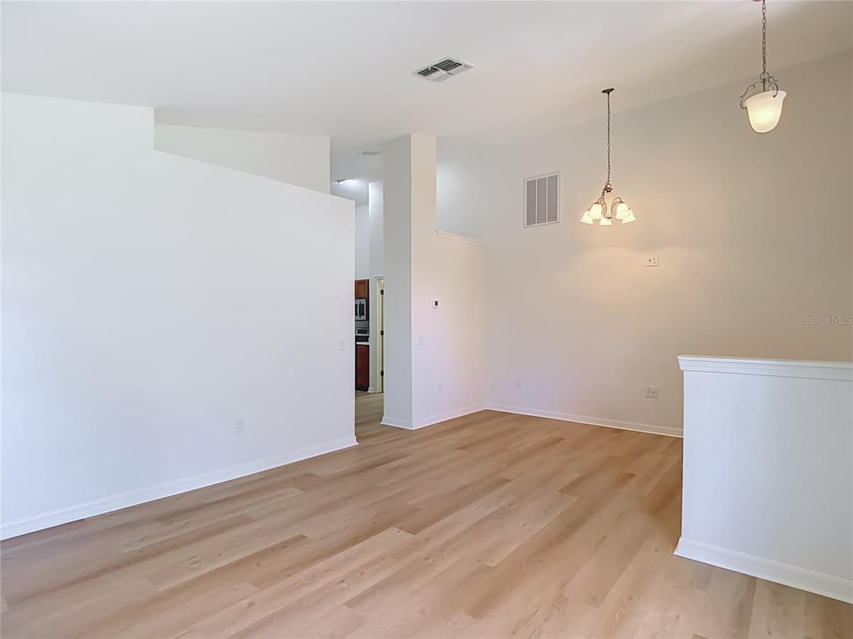 7441 TOWER BRIDGE DRIVE — photo 13 of 68