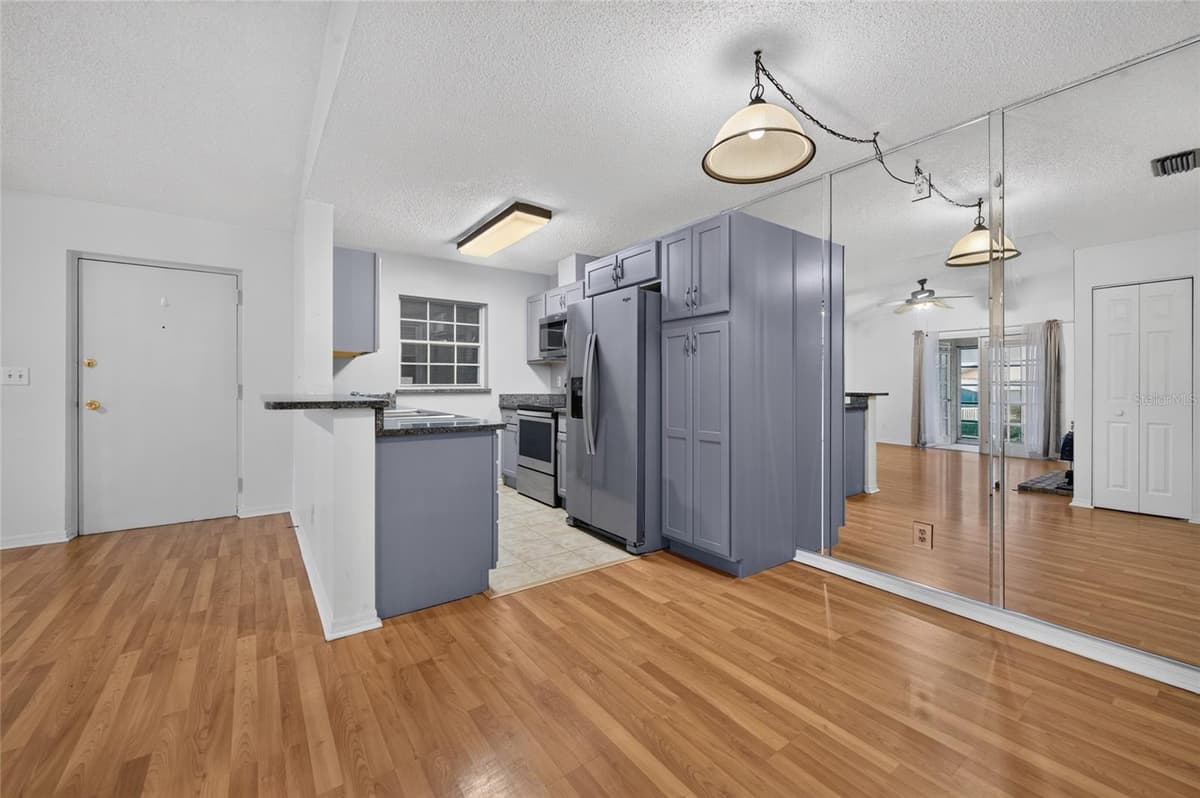 689 WELLINGTON STATION BOULEVARD — photo 13 of 24