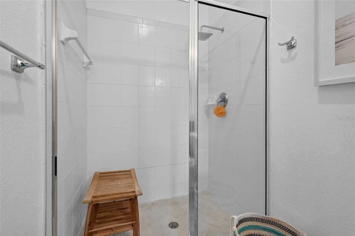 3687 PARKRIDGE CIRCLE — photo 27 of 56