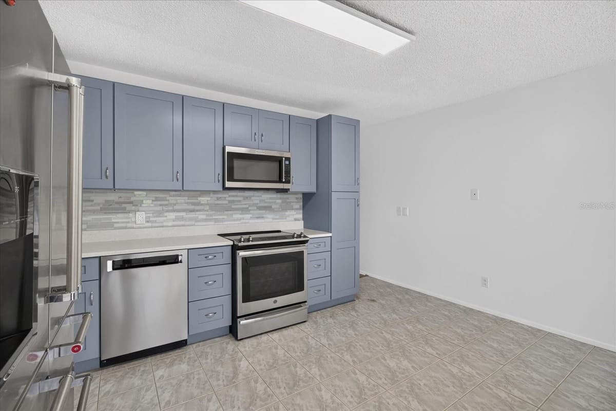 2295 AMERICUS BOULEVARD — photo 15 of 53
