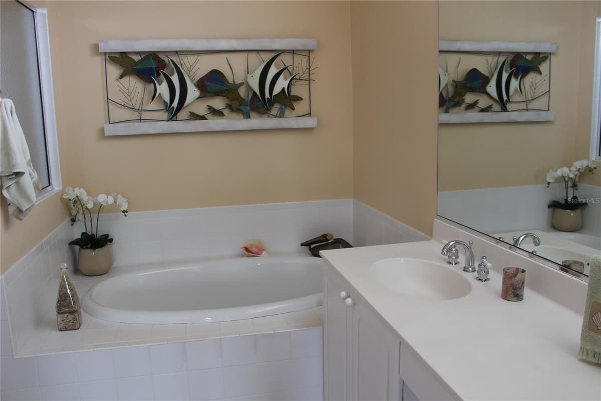 5215 97TH STREET — photo 19 of 28