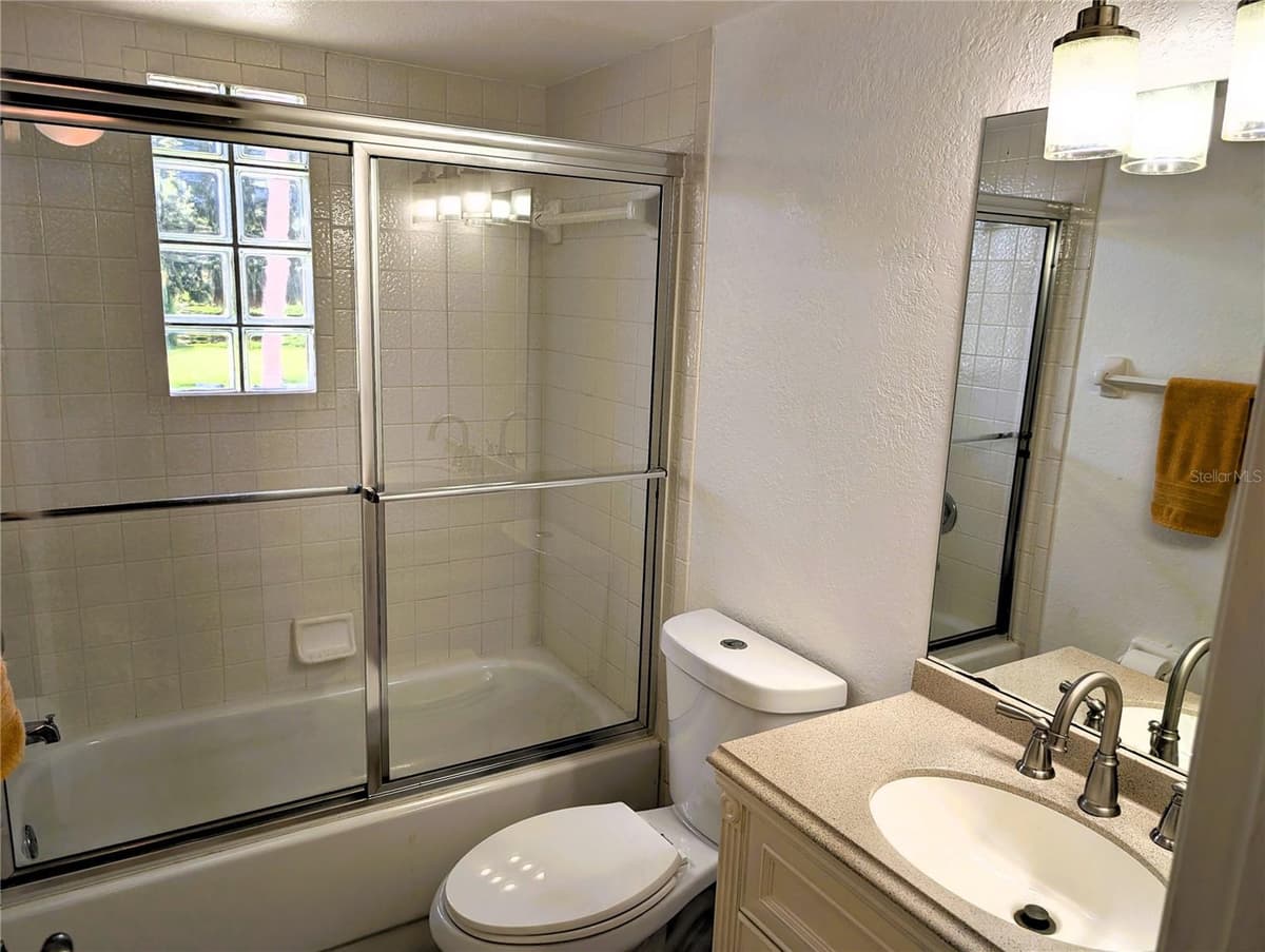 1051 FORREST NELSON BOULEVARD — photo 18 of 22