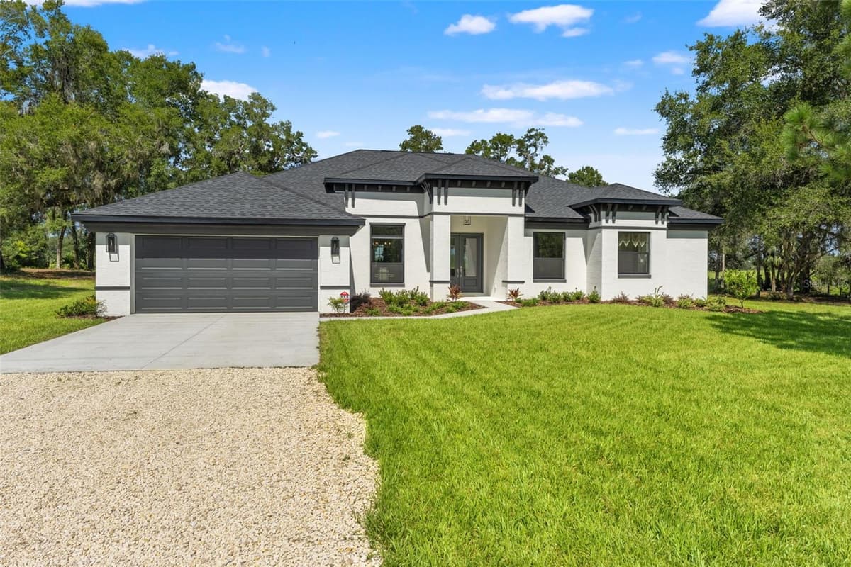 10264 LECANTO HIGHWAY — photo 3 of 70