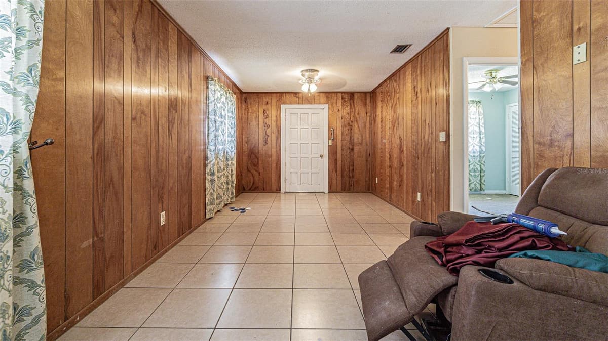 3902 AUTUMN PALM DRIVE — photo 25 of 37
