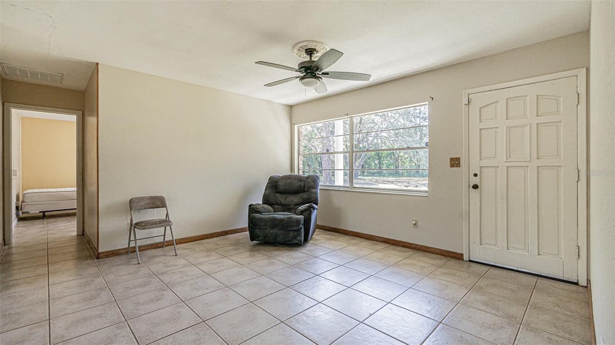 3902 AUTUMN PALM DRIVE — photo 14 of 37