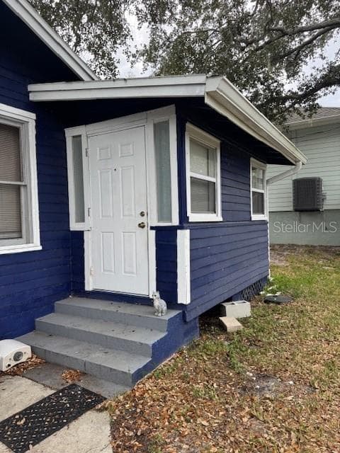 1815 2ND AVENUE — photo 2 of 43