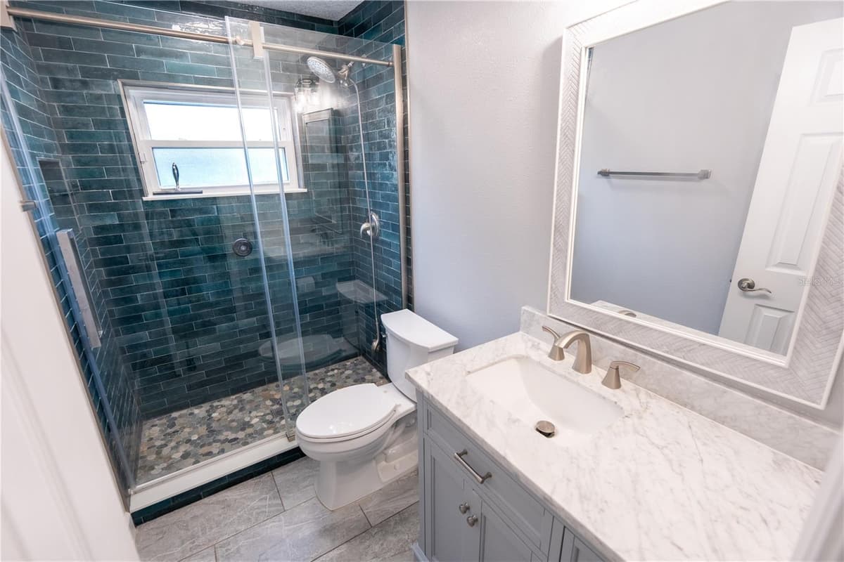 691 SHADY COURT — photo 13 of 21