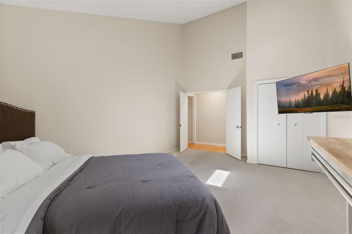 956 STONEWOOD LANE — photo 36 of 59