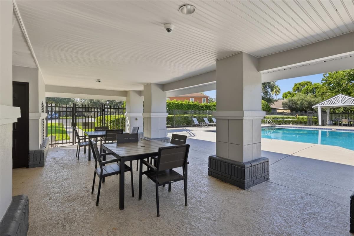 551 WOODFORD DRIVE — photo 45 of 53