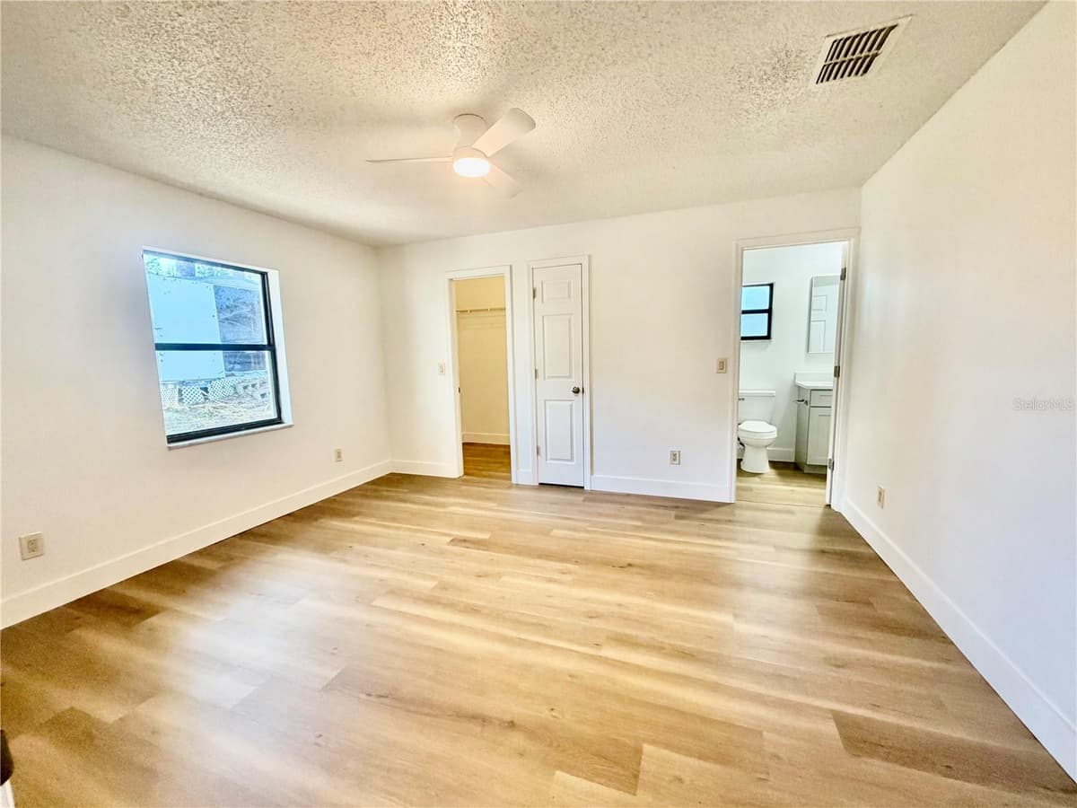 115 DAFFODILL STREET — photo 14 of 21