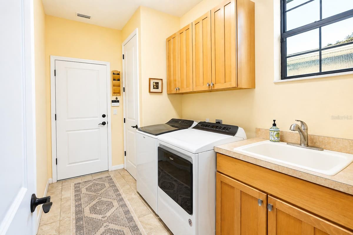 2557 MARBLEHEAD DRIVE — photo 41 of 57