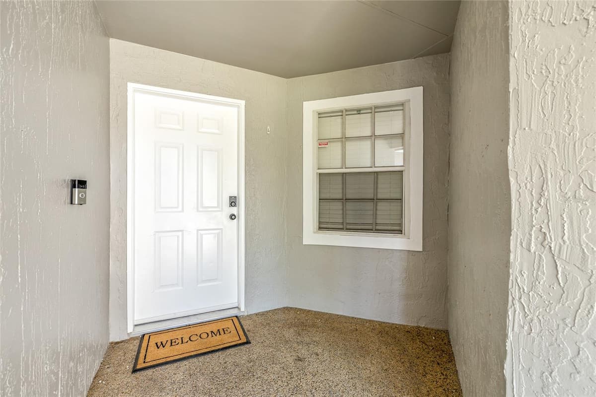 404 EMERALD COVE LOOP — photo 5 of 68