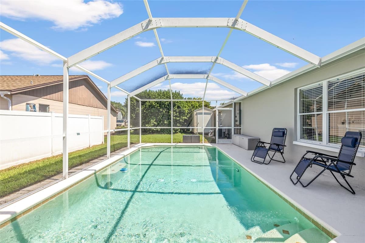 404 EMERALD COVE LOOP — photo 57 of 68