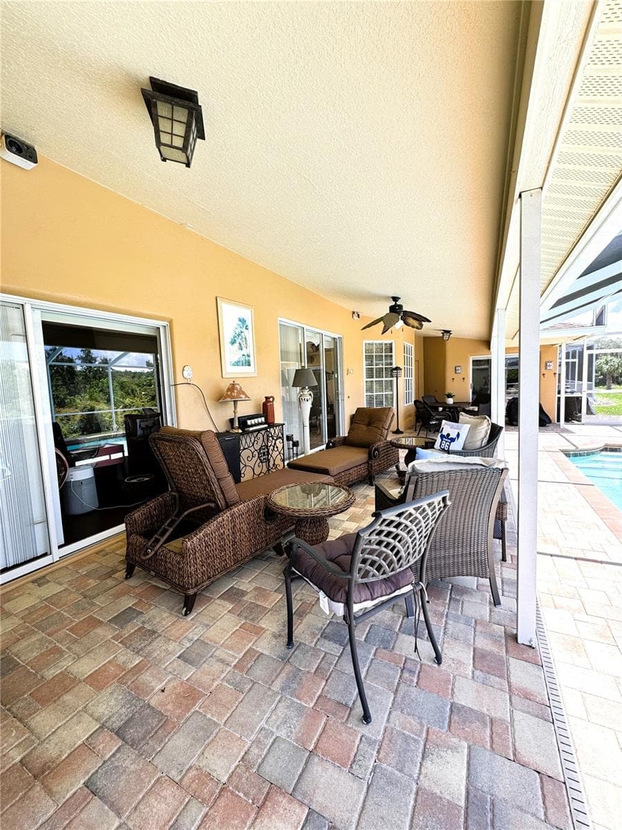 8518 CORAL CREEK LOOP — photo 29 of 33
