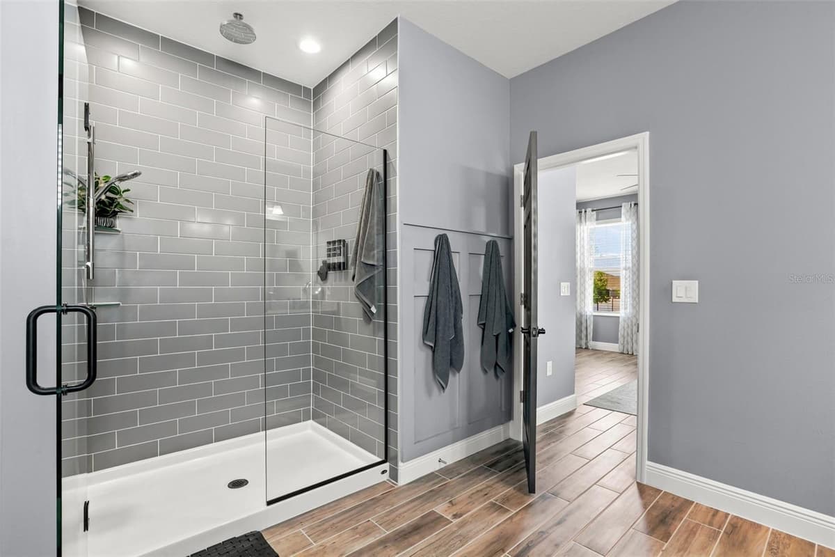 4924 GOLDEN ZENITH WAY — photo 37 of 56