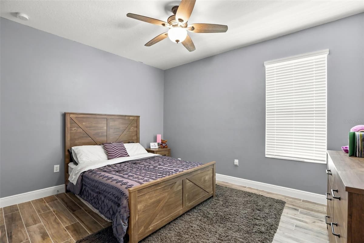 4924 GOLDEN ZENITH WAY — photo 21 of 56