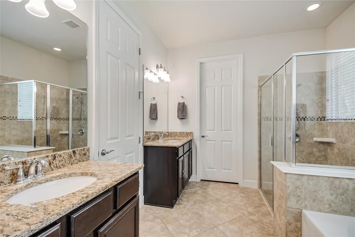 11905 AUTUMN FERN LANE — photo 36 of 63