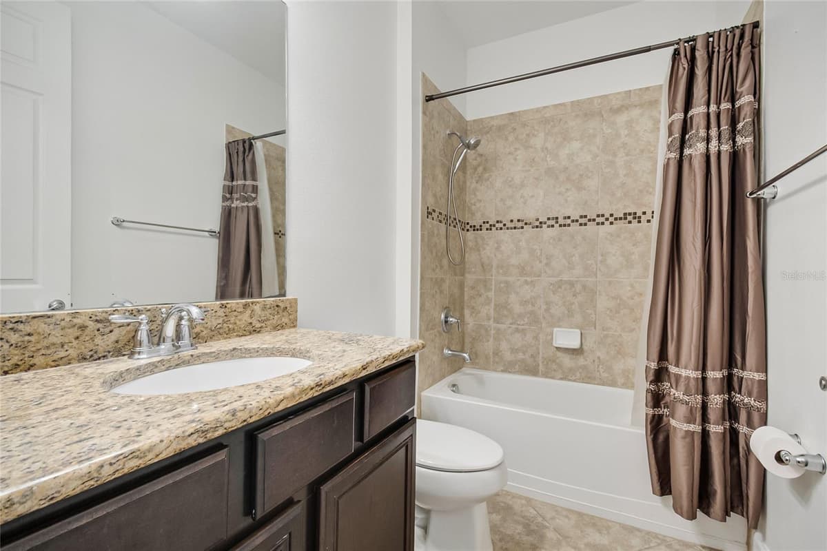 11905 AUTUMN FERN LANE — photo 16 of 63