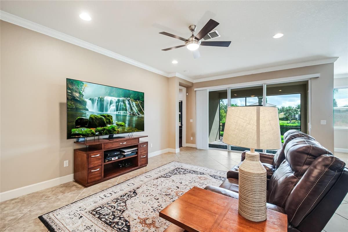 11905 AUTUMN FERN LANE — photo 31 of 63