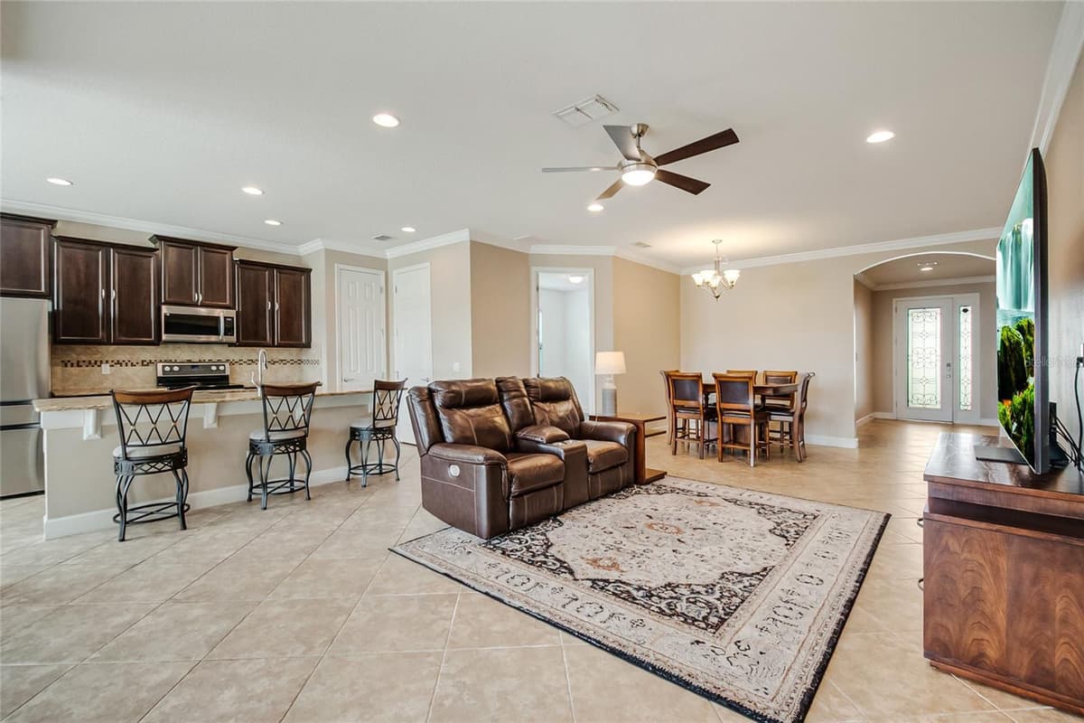 11905 AUTUMN FERN LANE — photo 3 of 63
