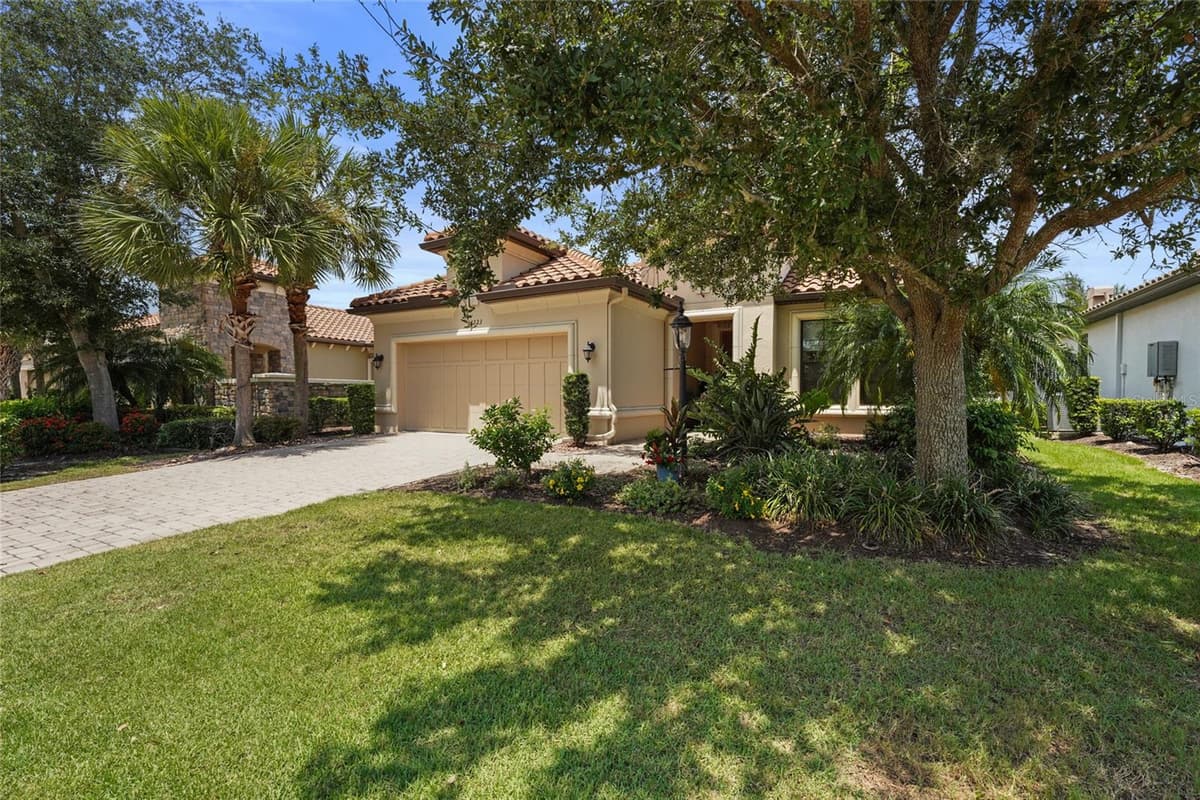 13223 PALERMO DRIVE — photo 2 of 78