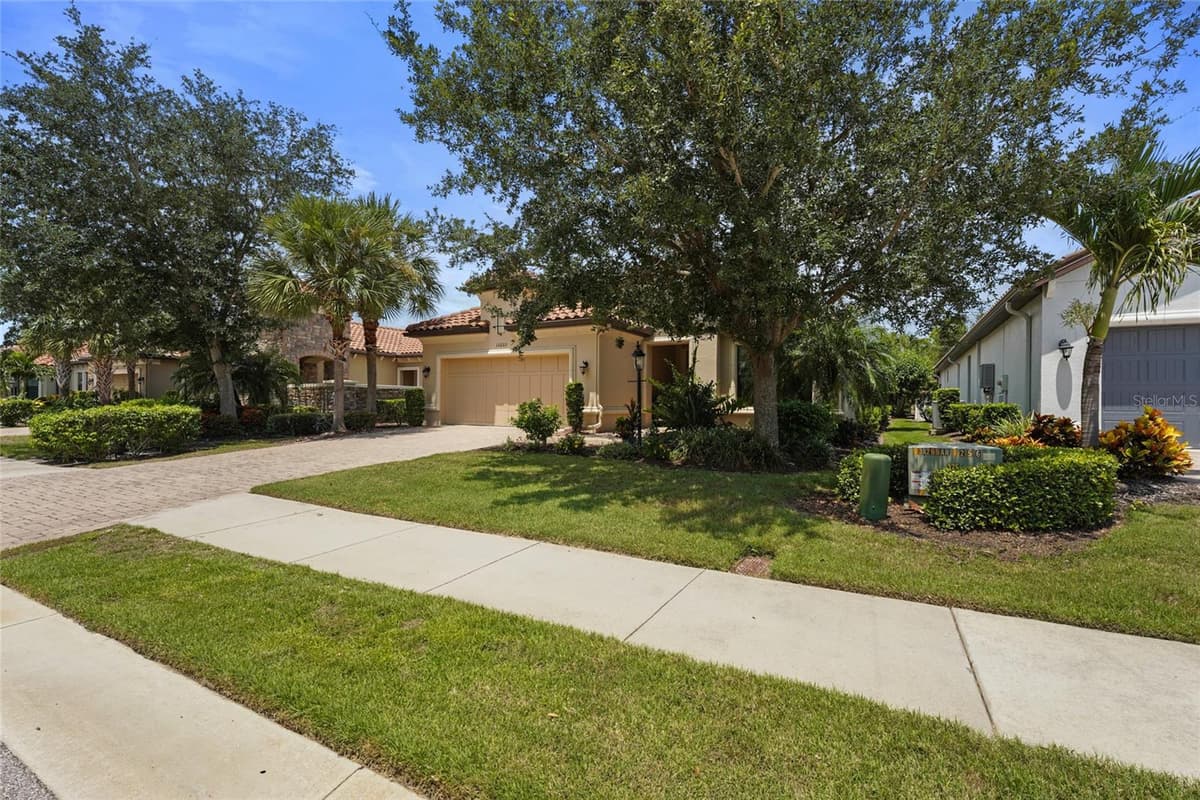 13223 PALERMO DRIVE — photo 19 of 78