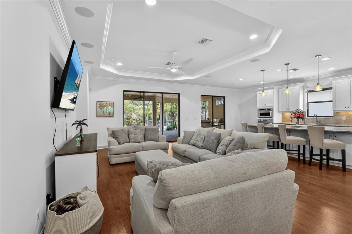 13223 PALERMO DRIVE — photo 6 of 78