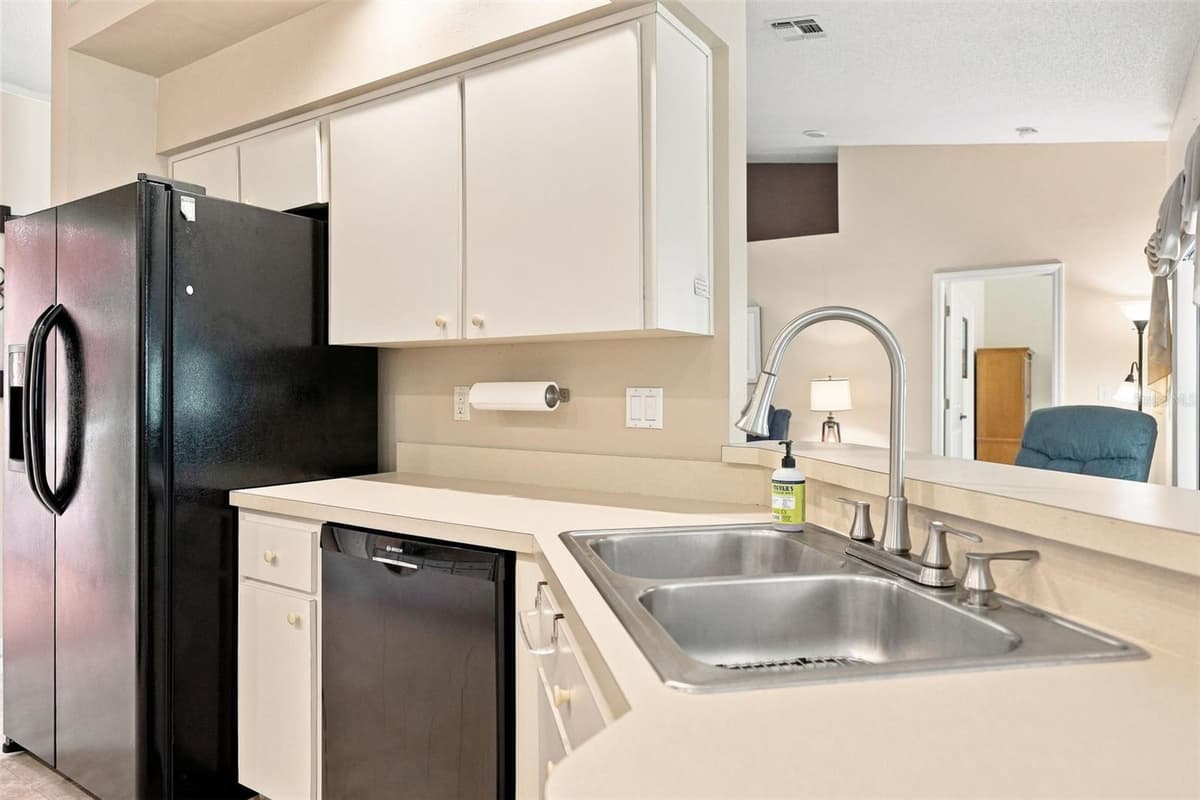 11090 CHERRYWOOD COURT — photo 14 of 41