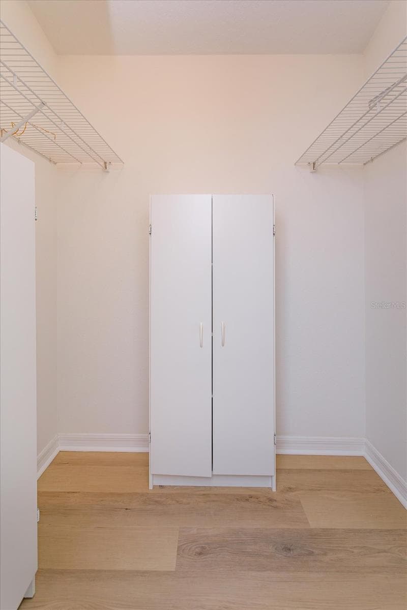 931 VINDALE ROAD — photo 19 of 28