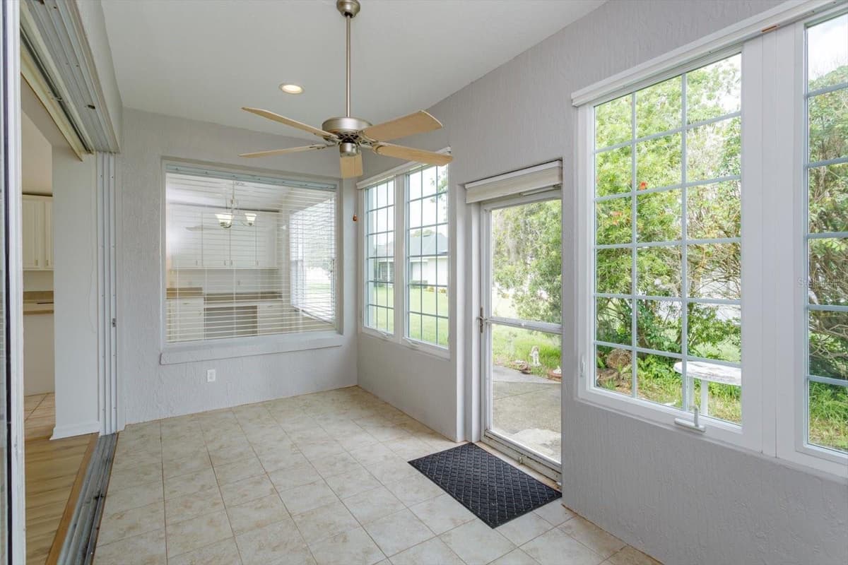931 VINDALE ROAD — photo 15 of 28