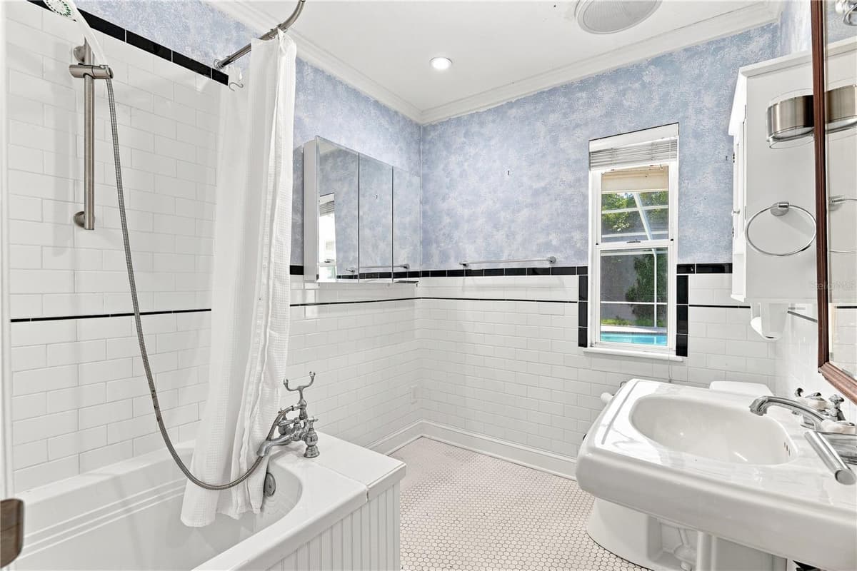 1361 PINELLAS ROAD — photo 36 of 54