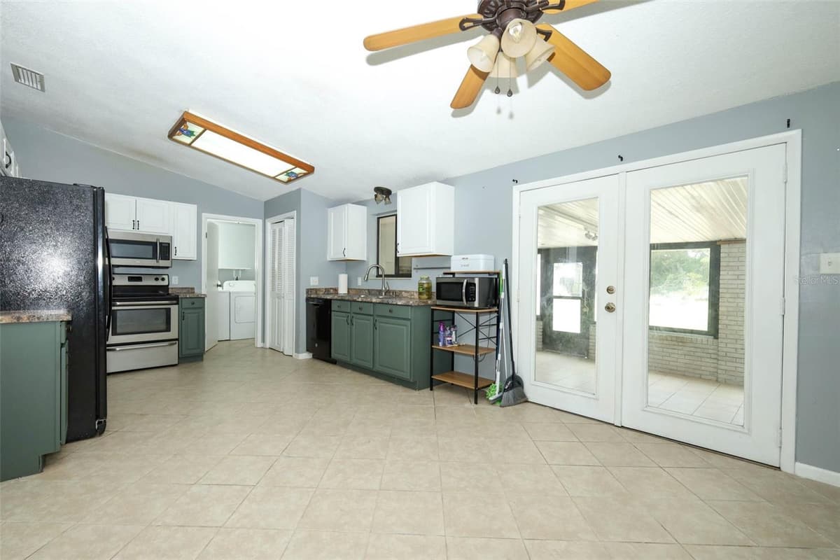 2788 BENROCK TERRACE — photo 9 of 46
