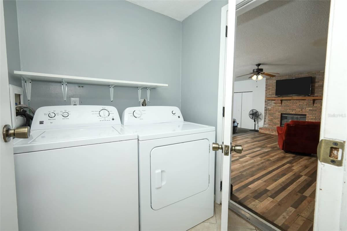 2788 BENROCK TERRACE — photo 27 of 46