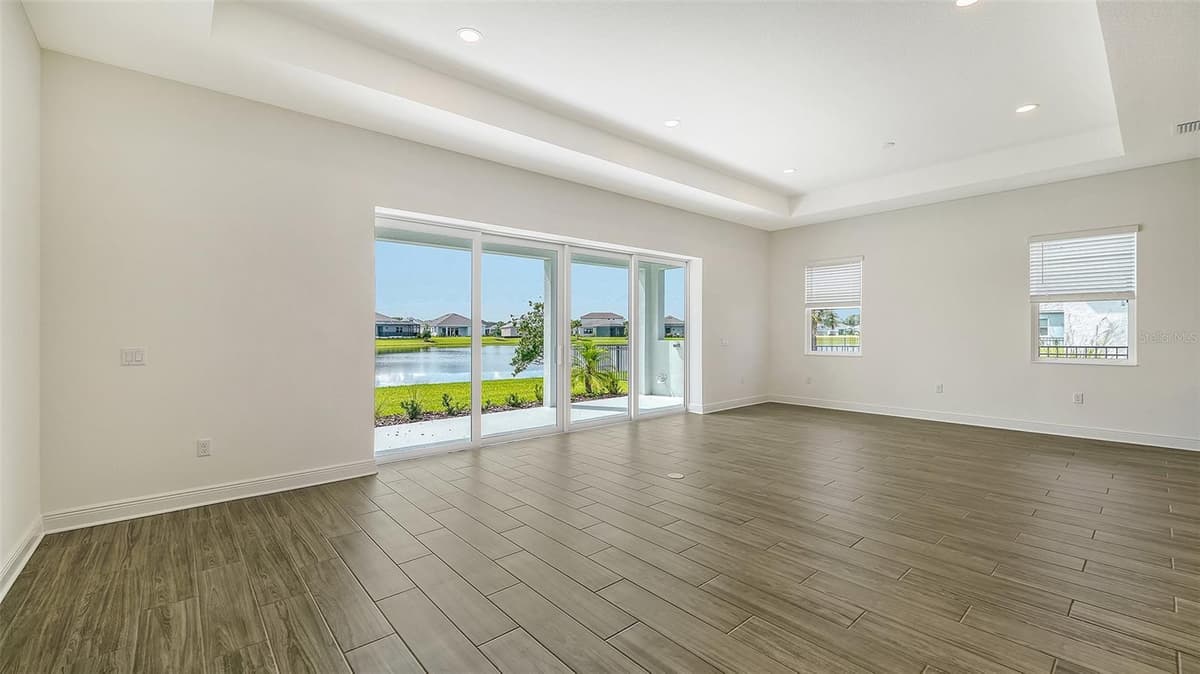 4420 WATER LANDING WAY — photo 12 of 42