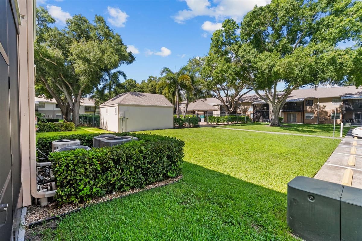 3810 OAK DRIVE — photo 37 of 51
