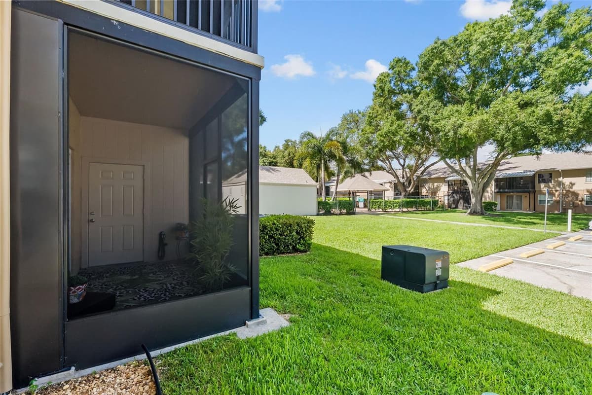 3810 OAK DRIVE — photo 36 of 51