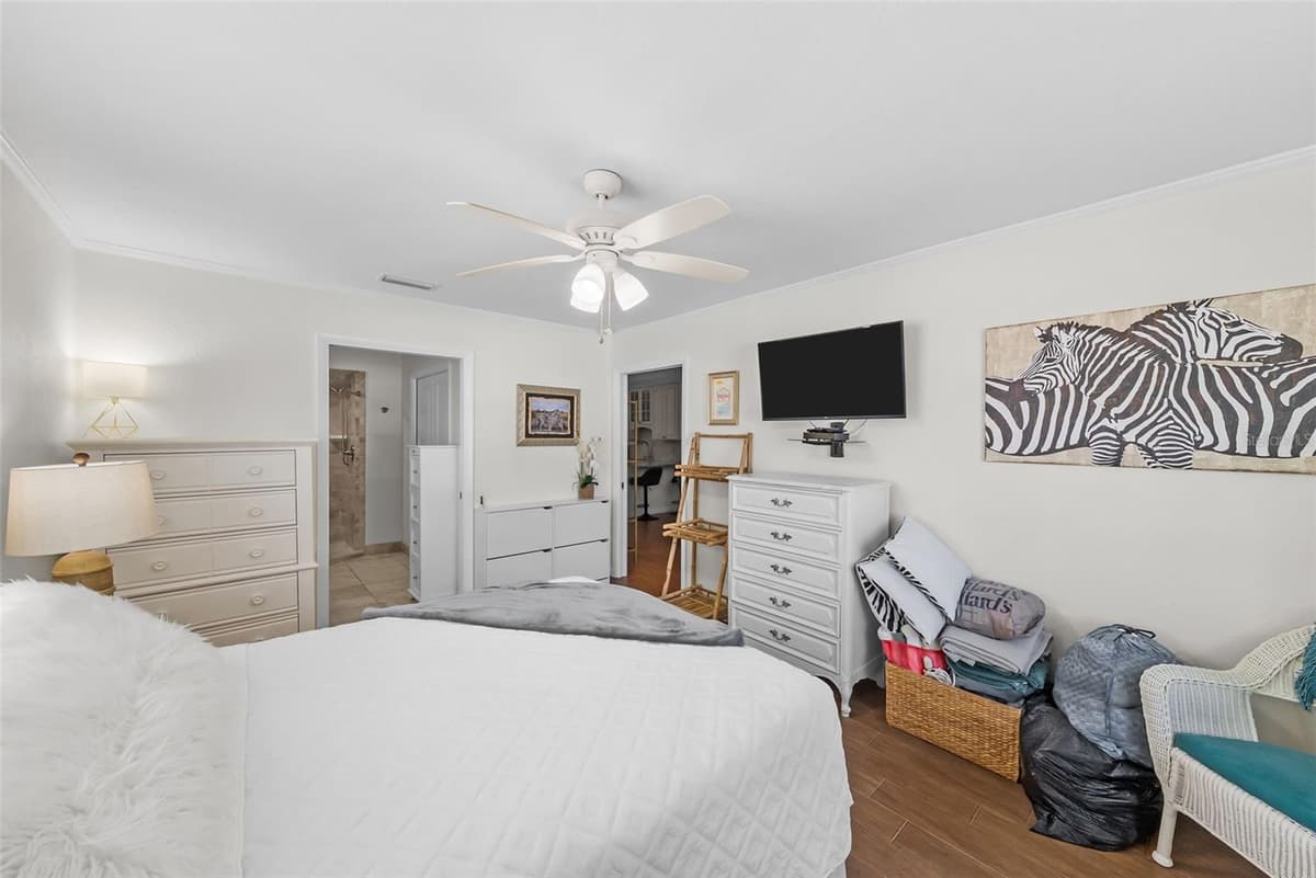 3810 OAK DRIVE — photo 17 of 51