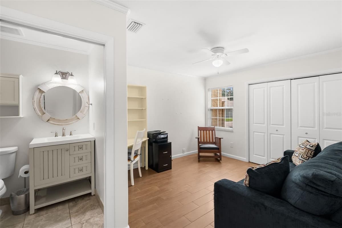 3810 OAK DRIVE — photo 22 of 51