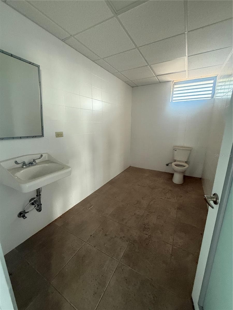 174 DR. AGUSTIN STAHL — photo 35 of 44