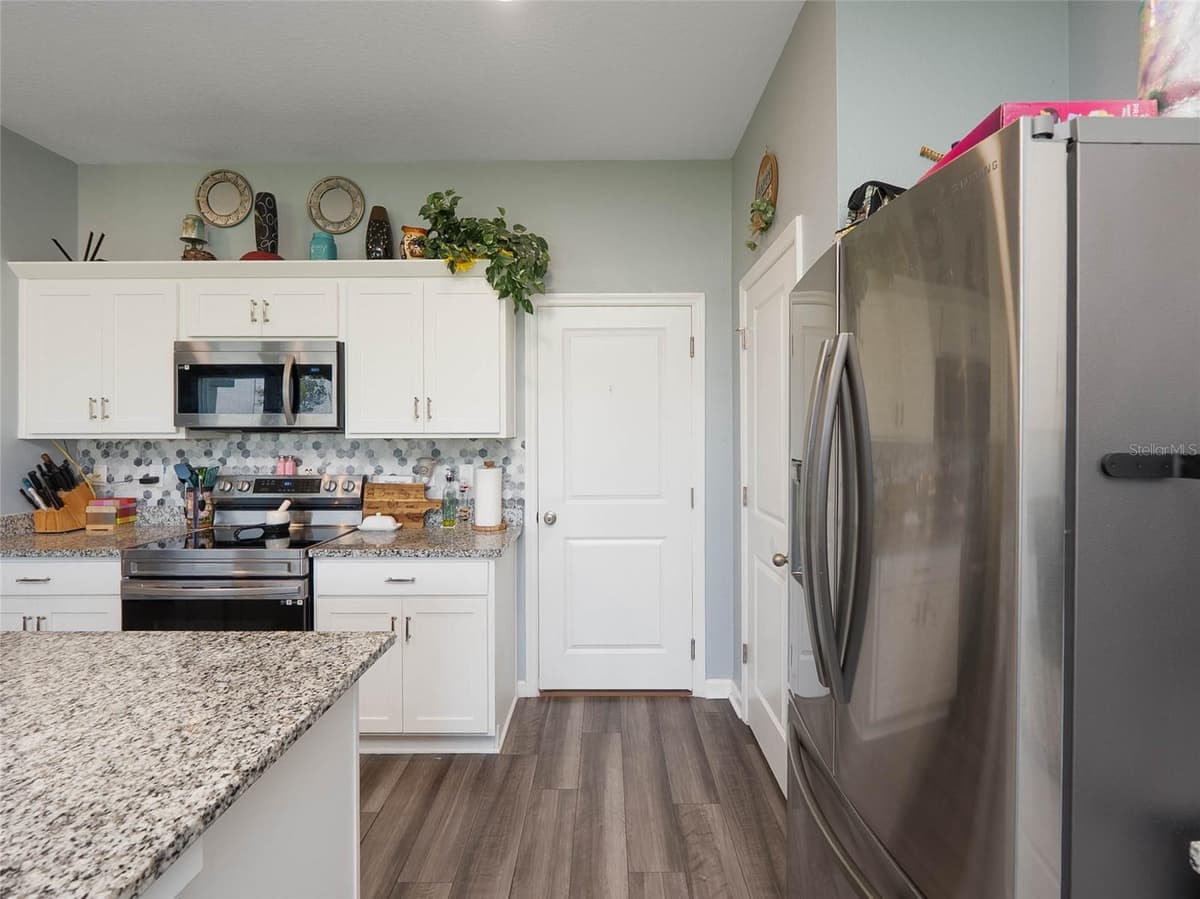 9019 WAXWING WAY — photo 19 of 42
