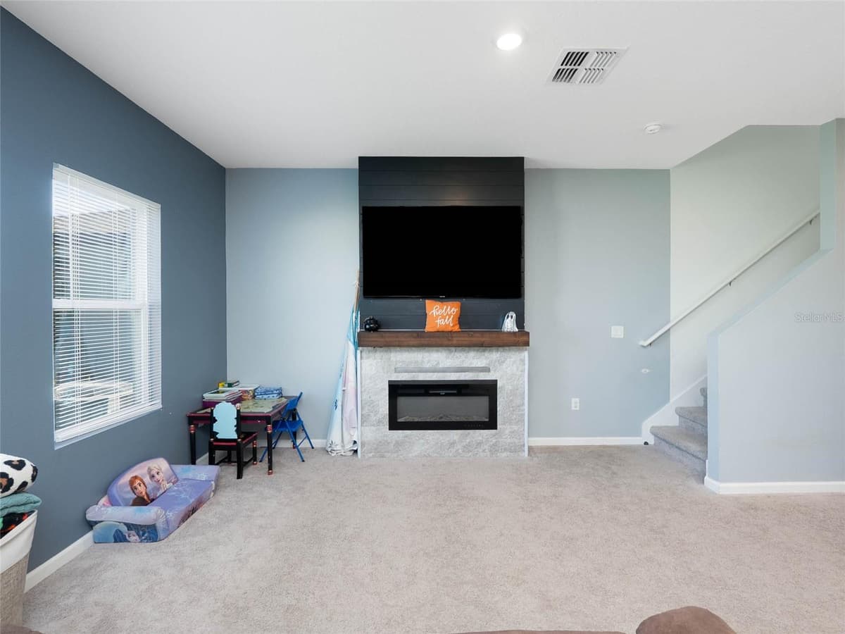 9019 WAXWING WAY — photo 12 of 42