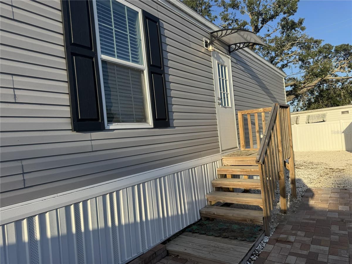 2013 KEPNER DRIVE — photo 2 of 4