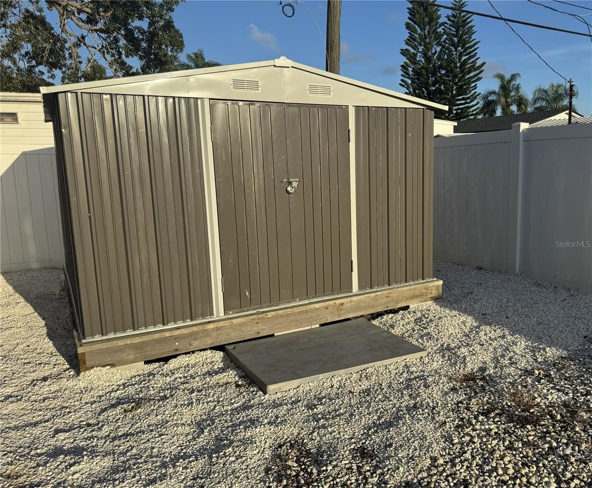 2013 KEPNER DRIVE — photo 4 of 4