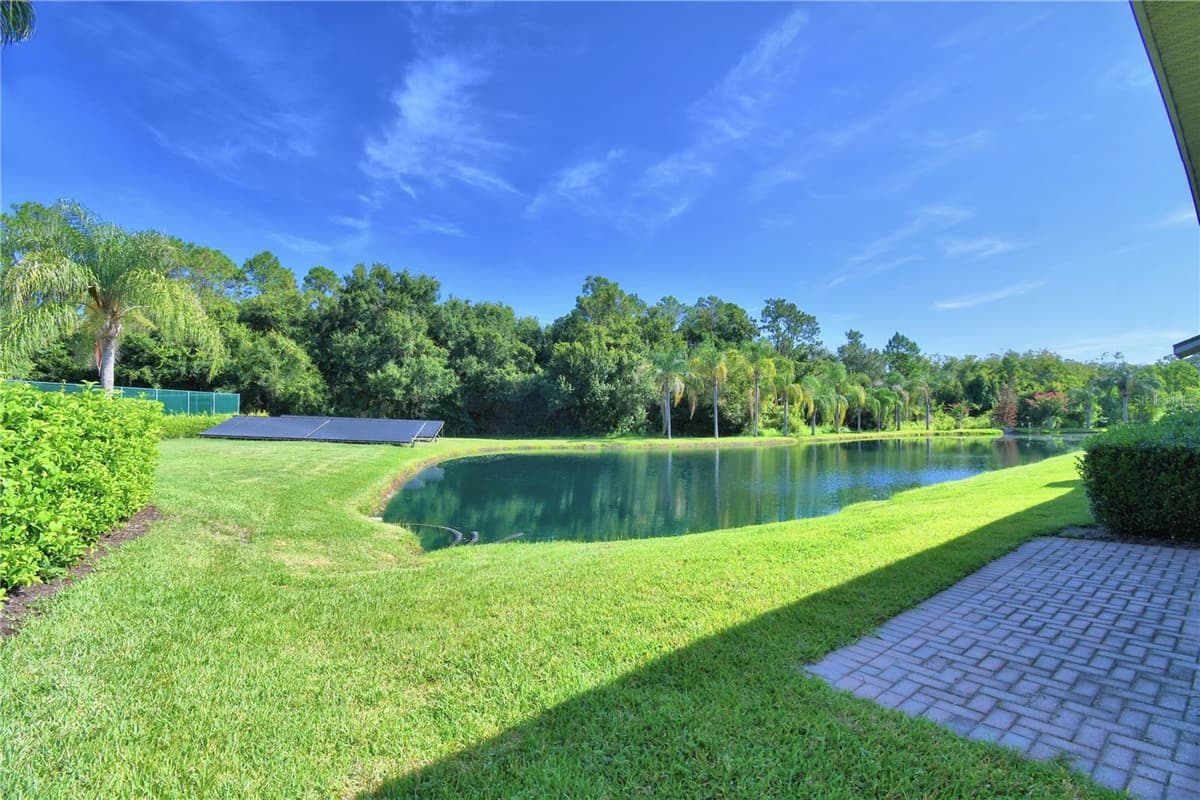 1307 INNSBRUCK CT — photo 4 of 56