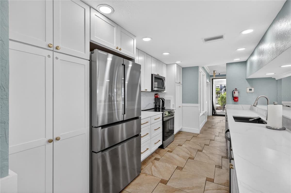 1141 PEPPERTREE DRIVE — photo 45 of 56